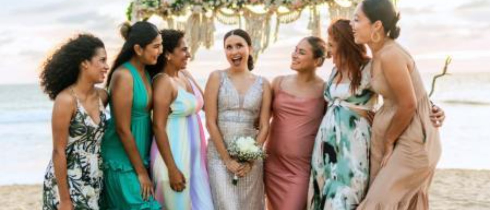 Vestido de invitada para boda en verano 2026: la guía definitiva por tipo de celebración