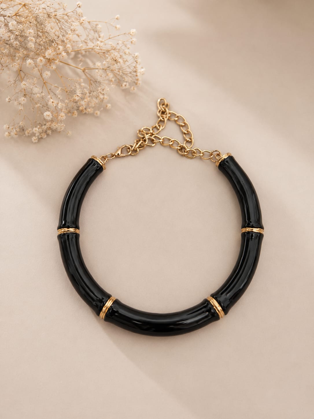 Chocker Doré Negro