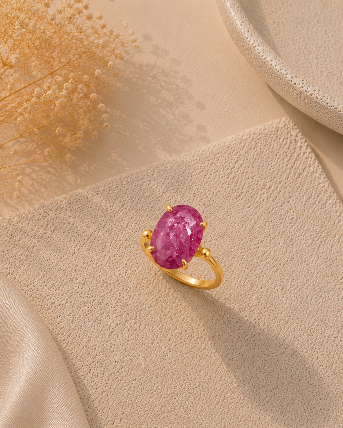 Anillo Rubí de Siena.