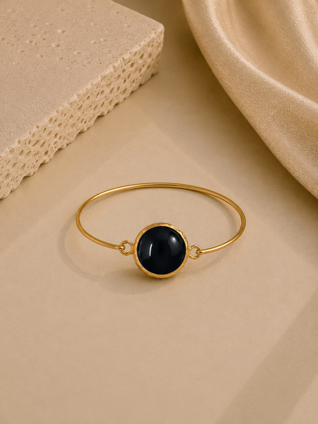 Brazalete Ébano.