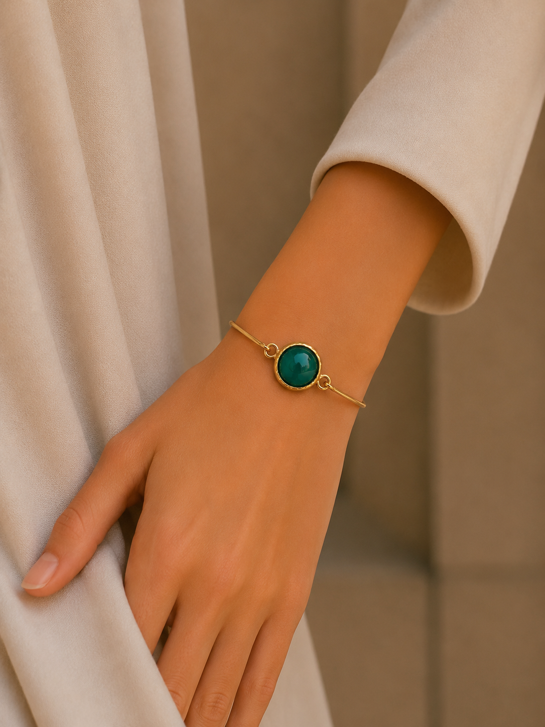 Brazalete Esmeria.