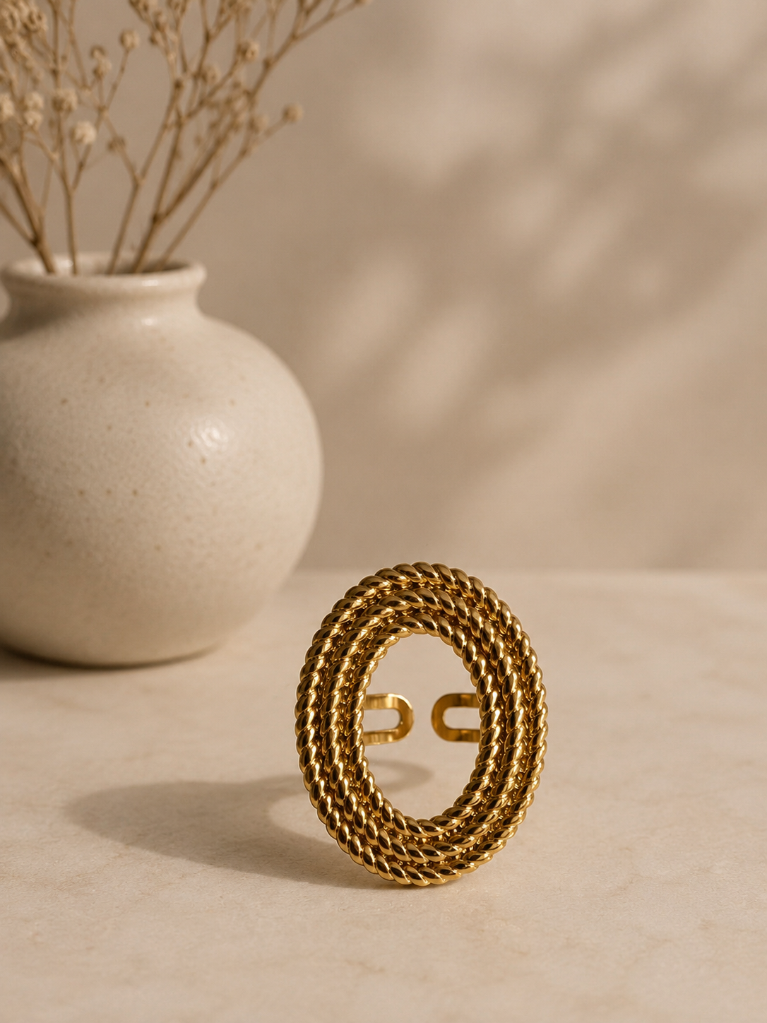 Anillo Éter Dorado.