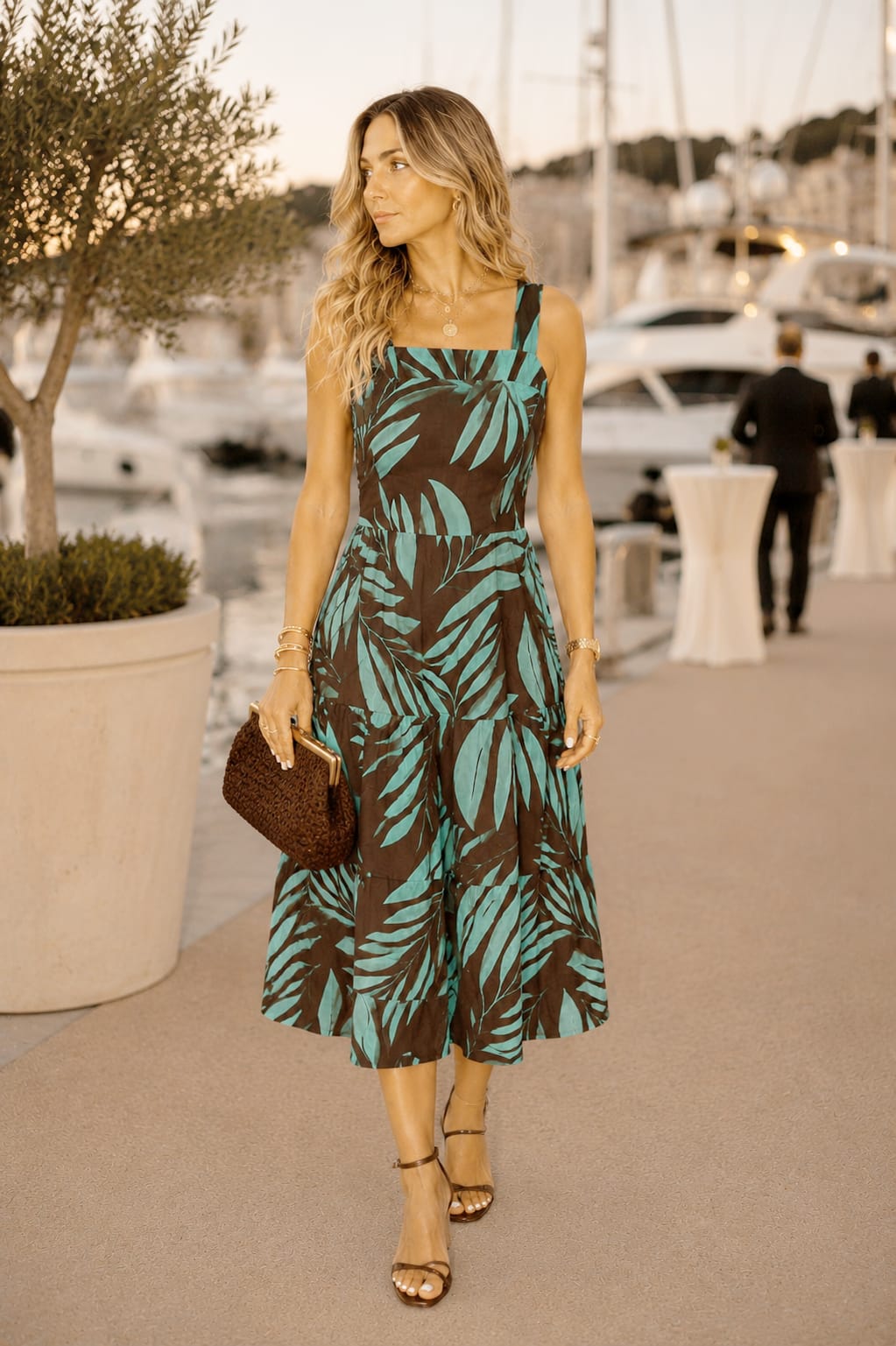 Vestido Serena del Mar. Agua marina y marrón.