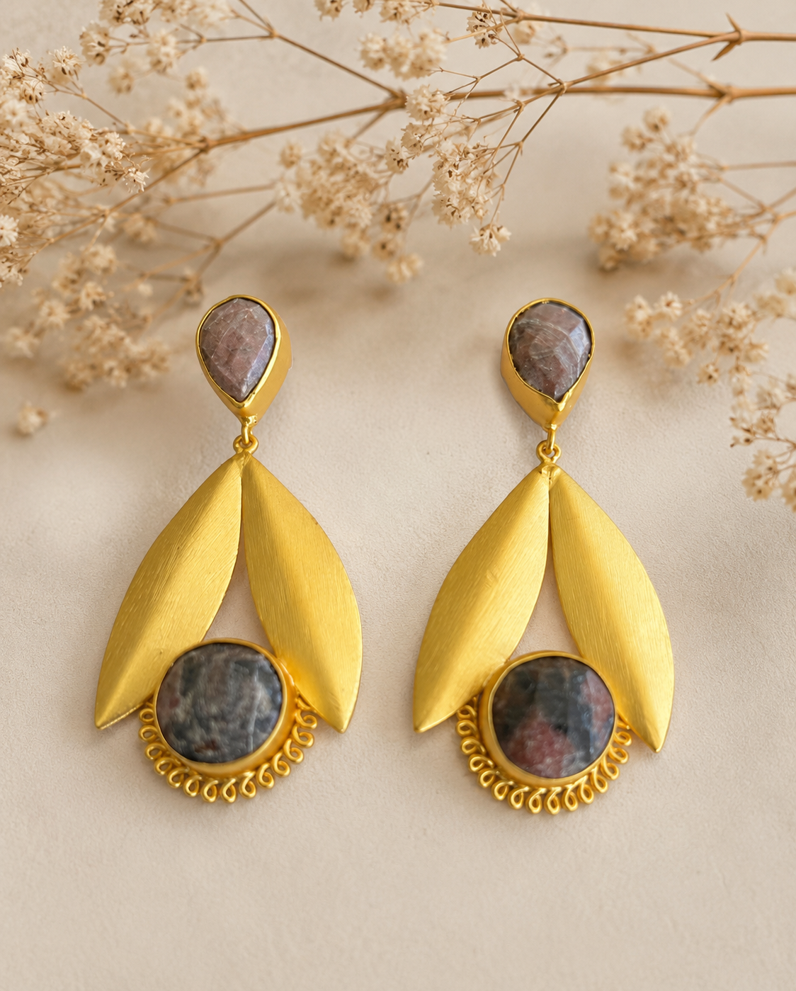 Pendientes Alma Dorada. Ahumado.
