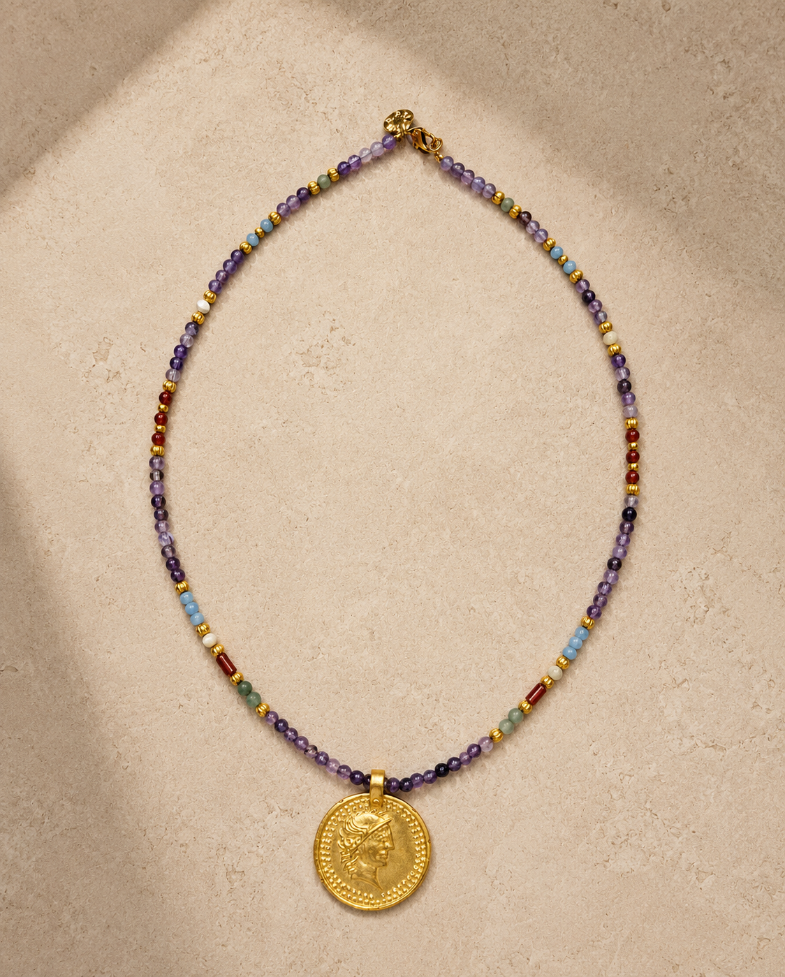 Collar Carmo.