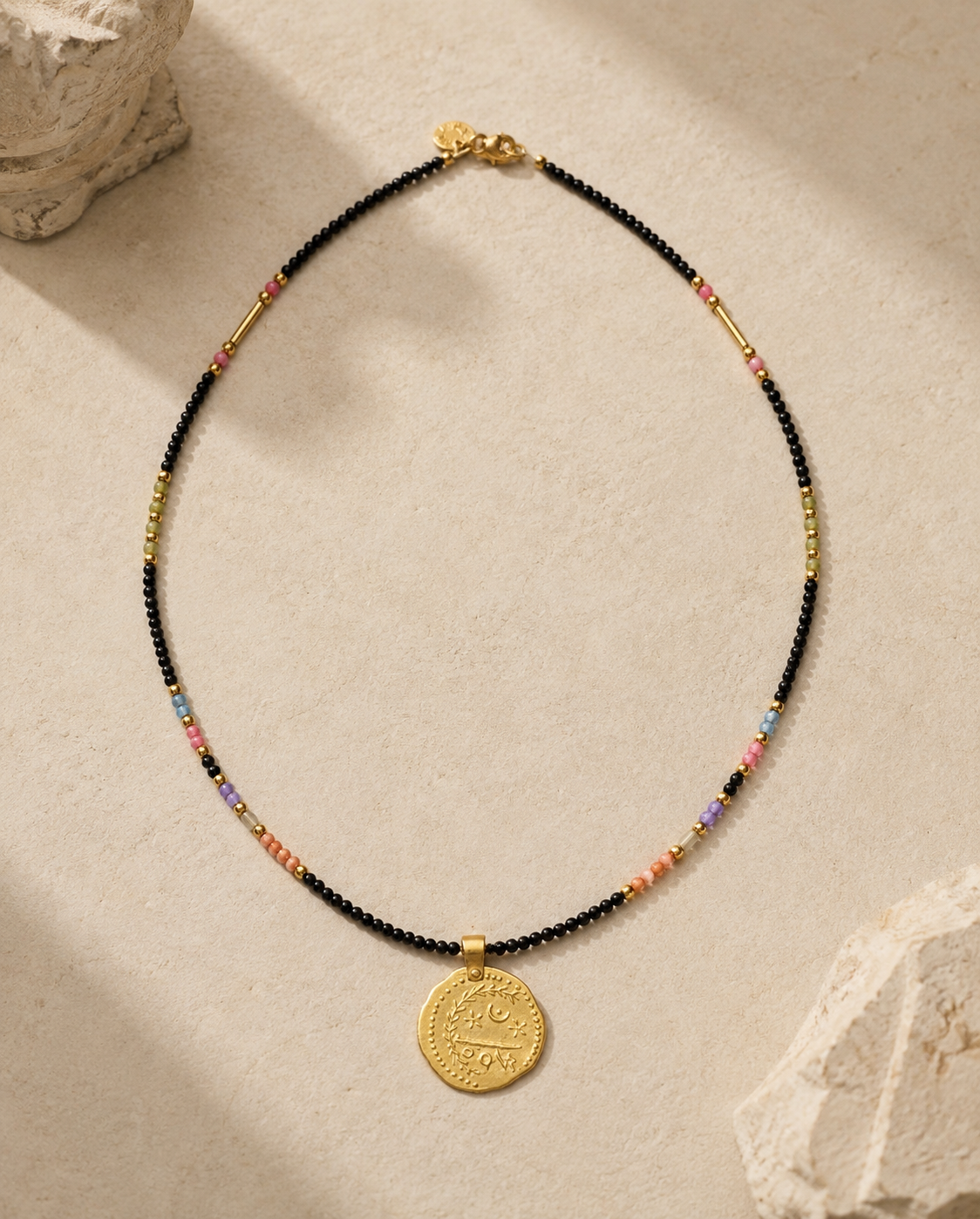 Collar Ocuri.