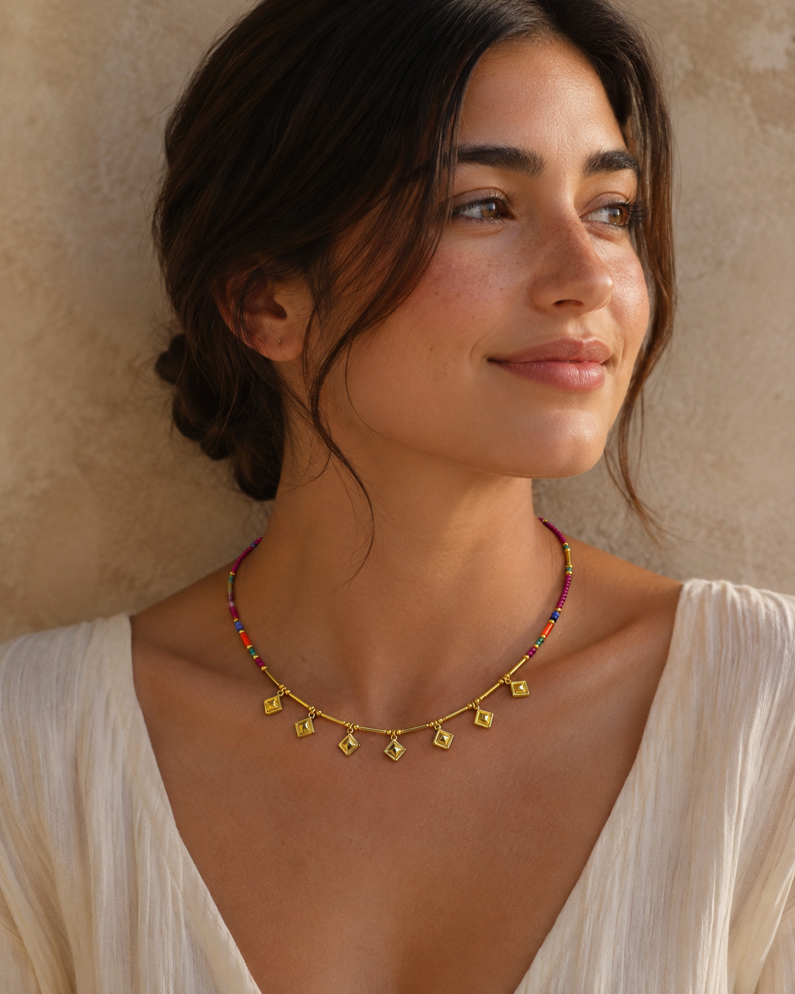 Collar Rombo Romano.