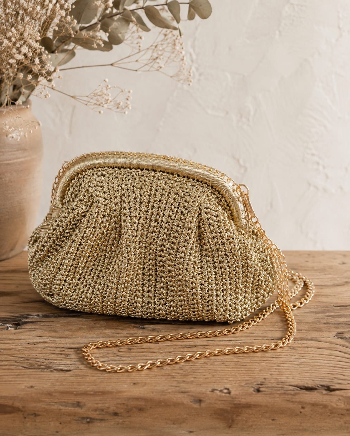Bolso Cora. Dorado.