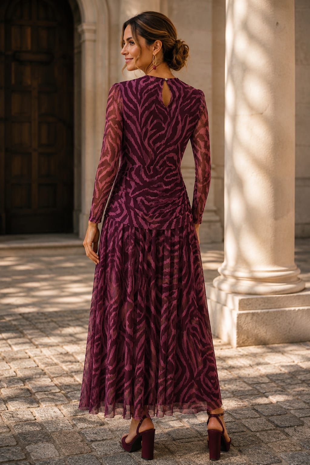 Vestido Elisa. Burdeos con Rosa malva.