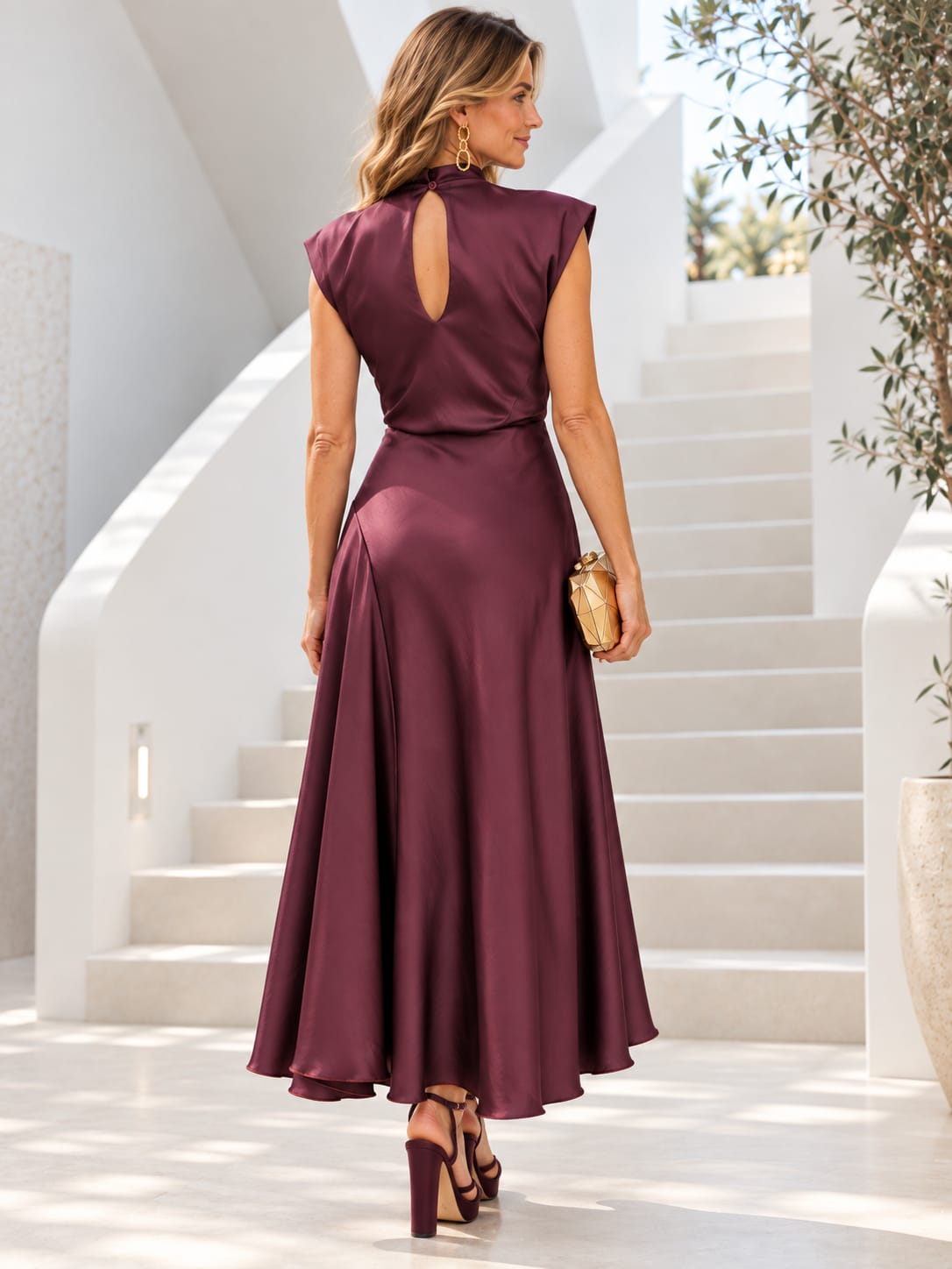 Vestido Ariadna efecto Satén. Burdeos.