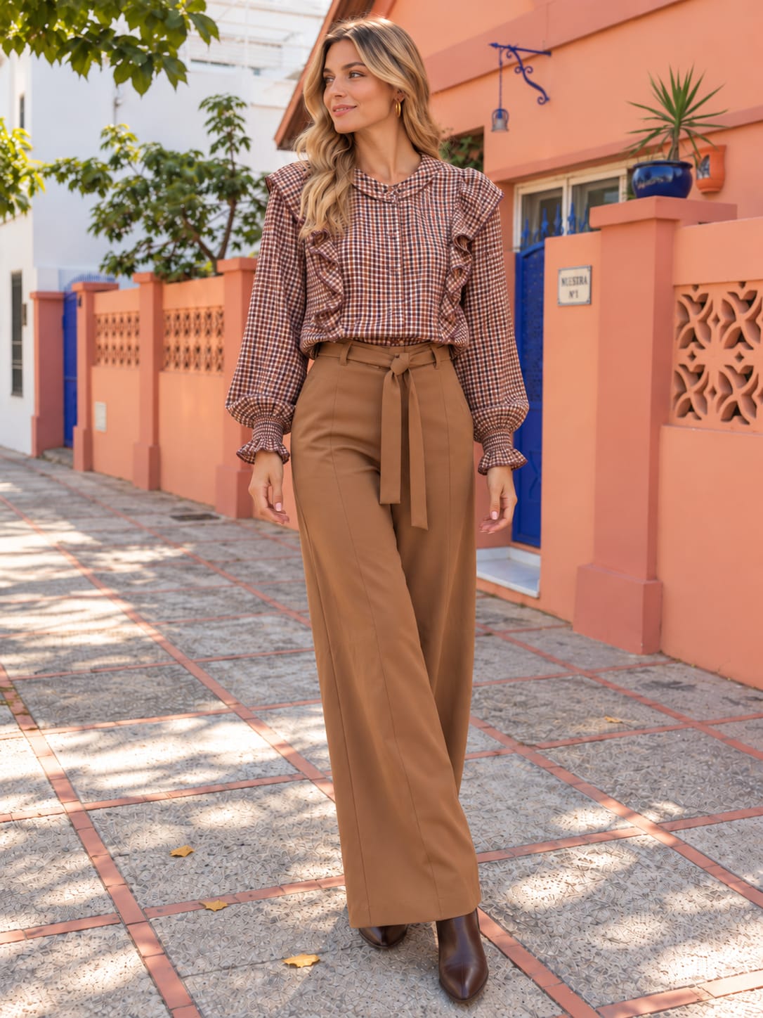 Pantalones Bianca. Camel.