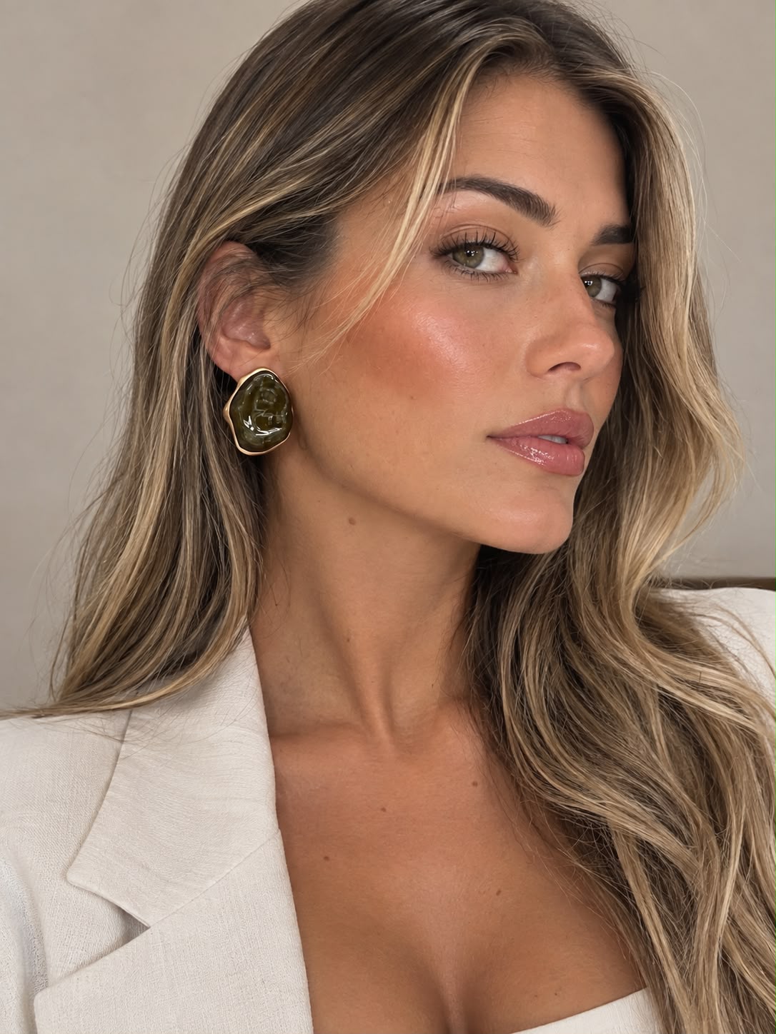 Pendientes Sofia. Verde Oliva y Dorado.