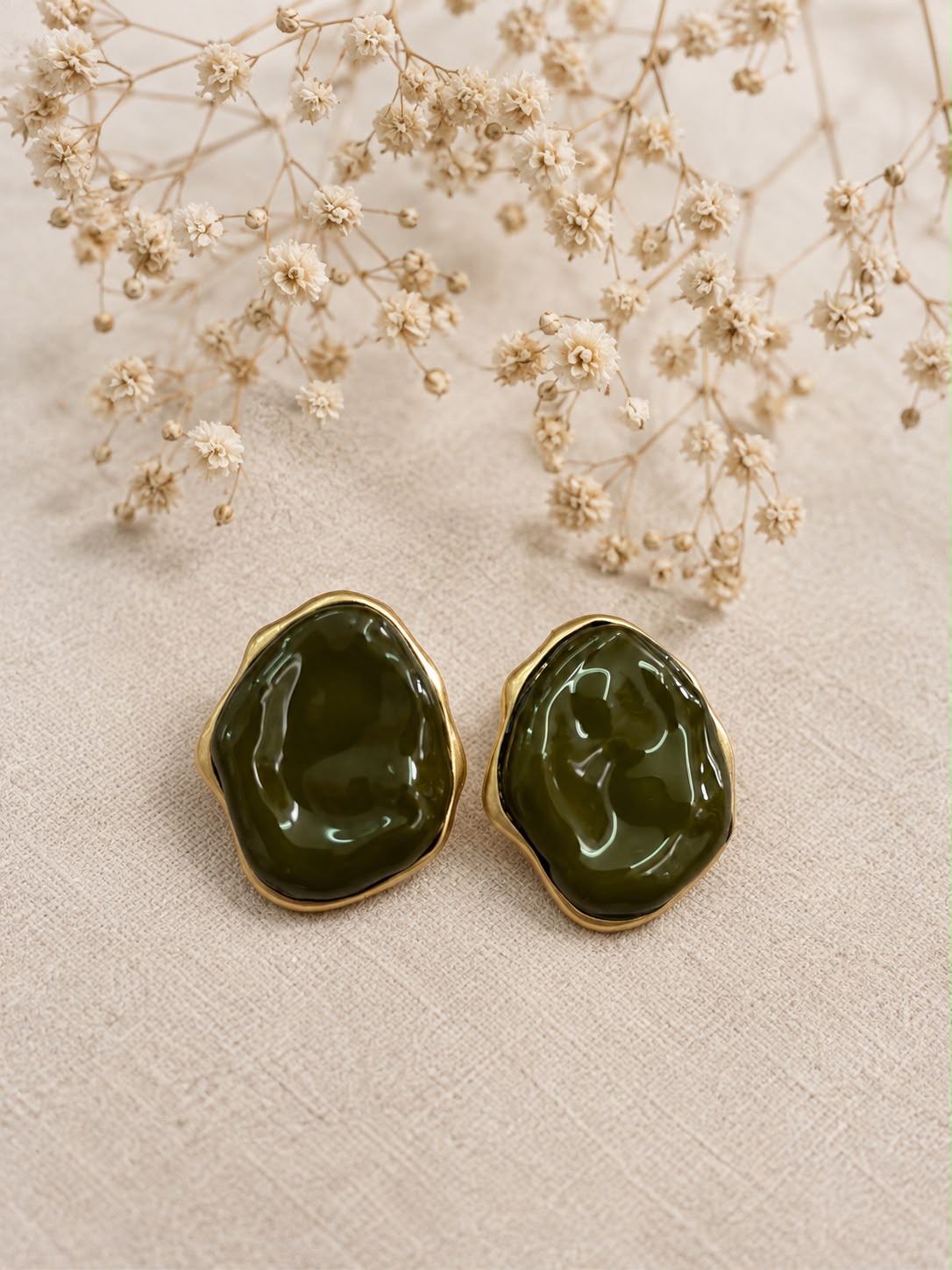 Pendientes Sofia. Verde Oliva y Dorado.