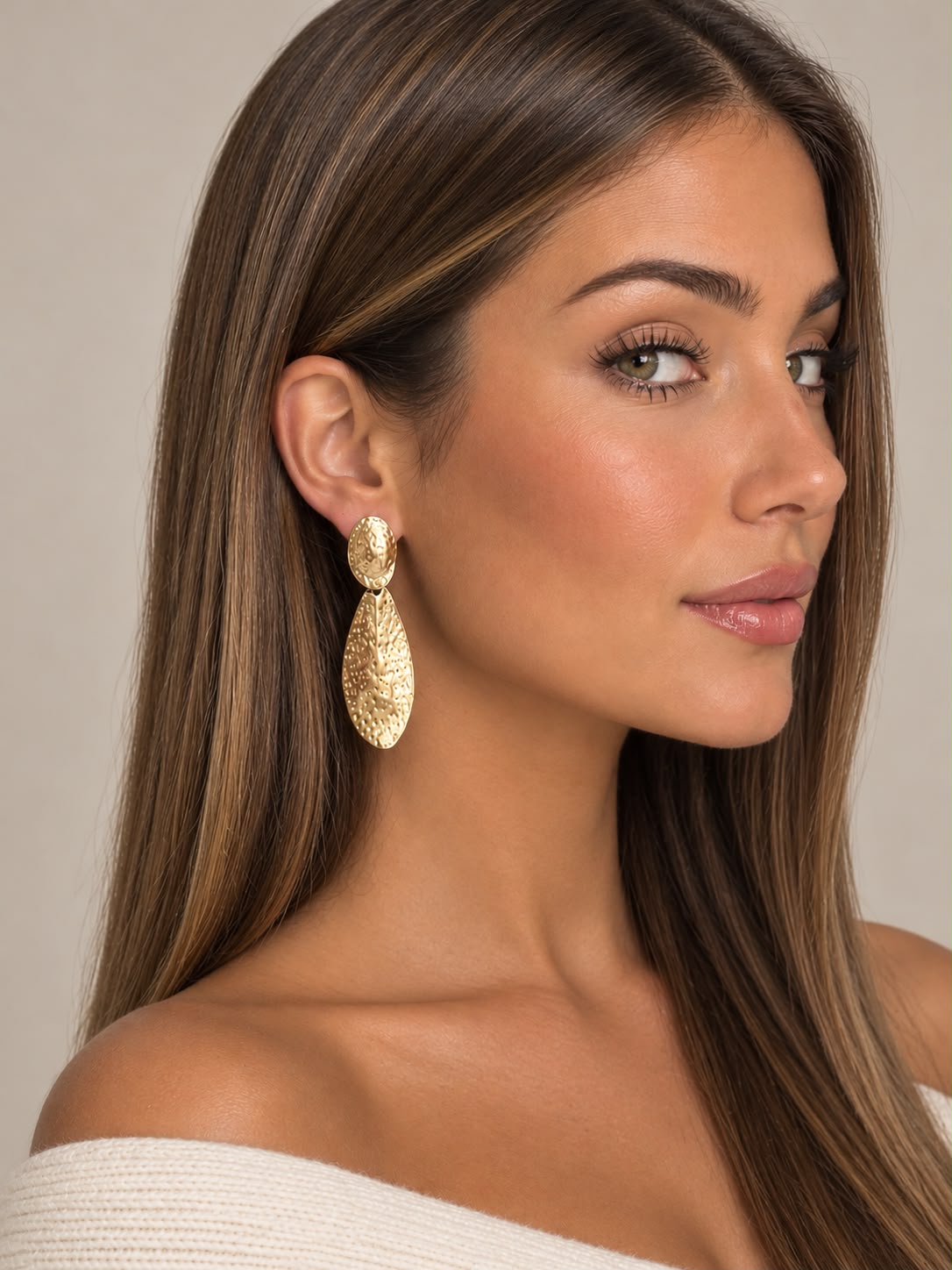 Pendientes Beatrice. Dorados.