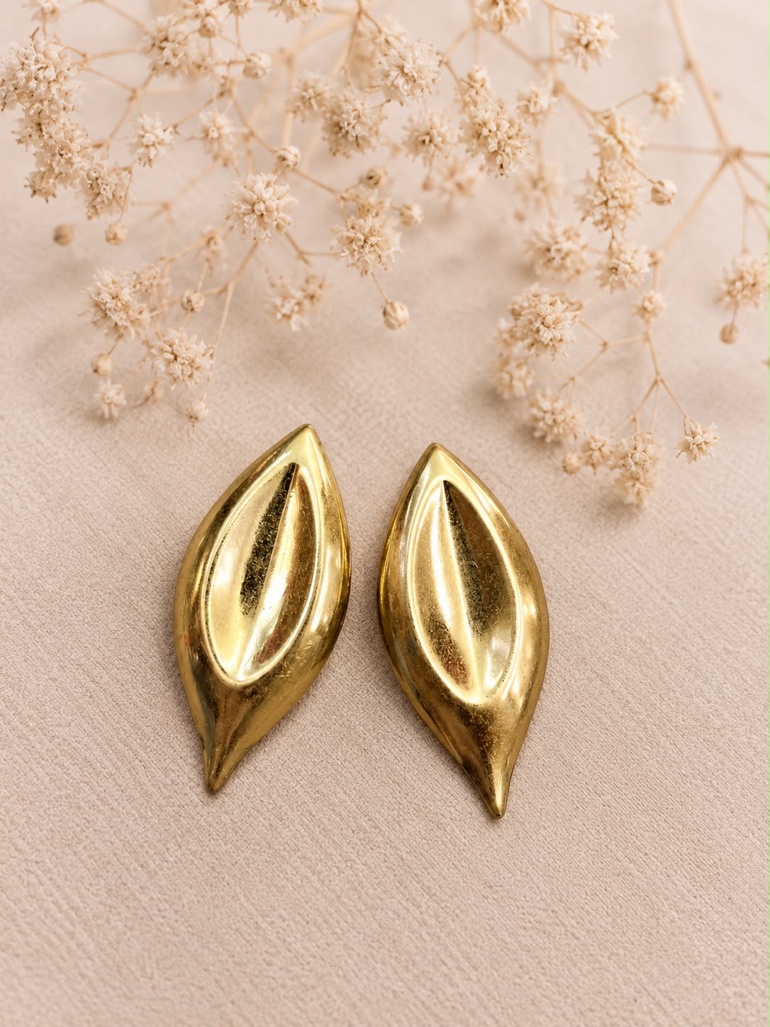 Pendientes Eleonora. Dorados.