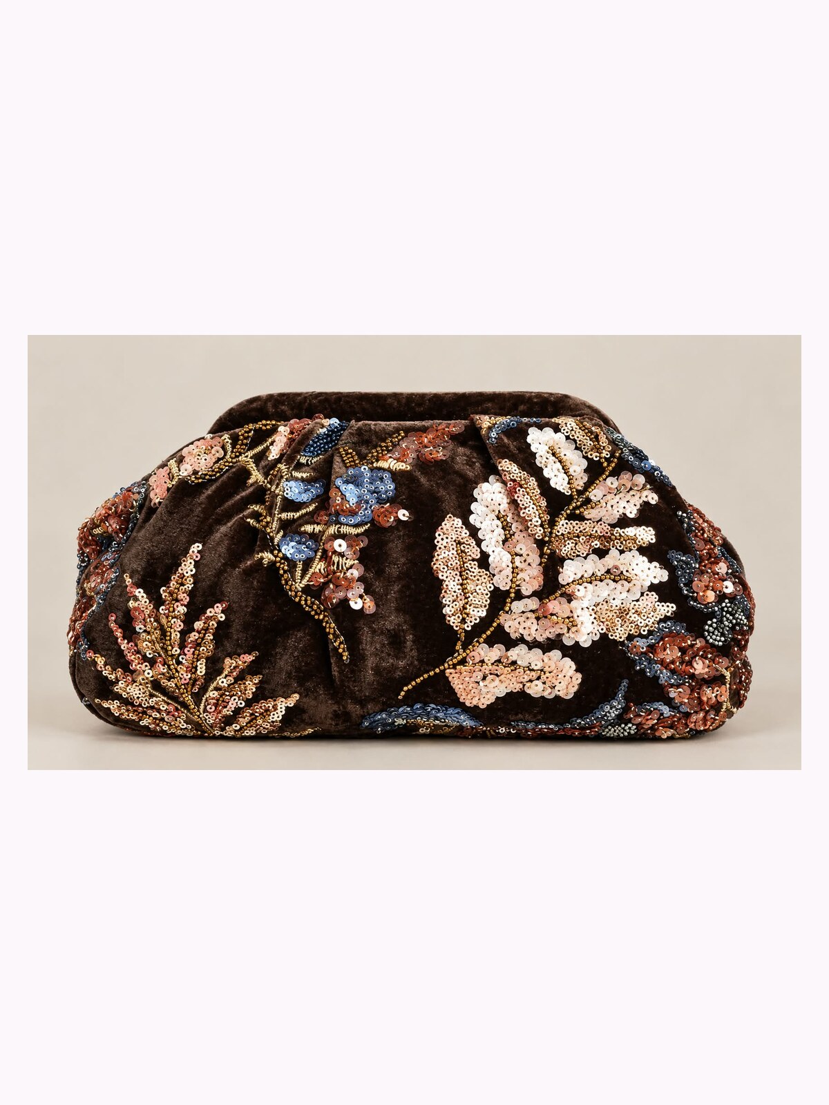 Bolso Sofía. Efecto Terciopelo bordado en Chocolate.